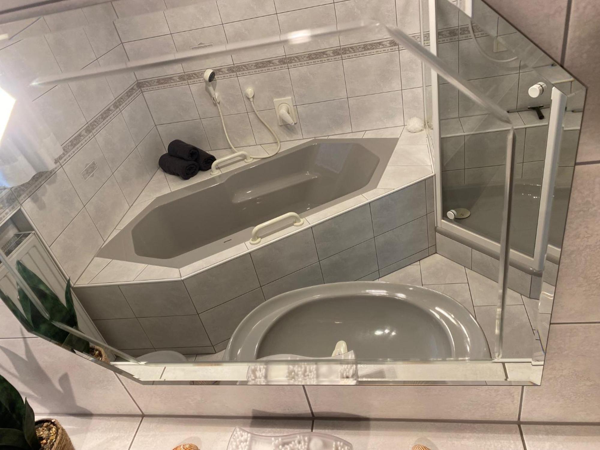 Apartment Traumzeit Bad Neustadt an der Saale Kültér fotó